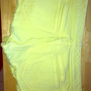 Lime Boyfriend Short